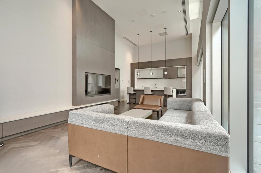 Apartamento Panoramic View - 2 Bed 2 Bath 47th Floor Montreal