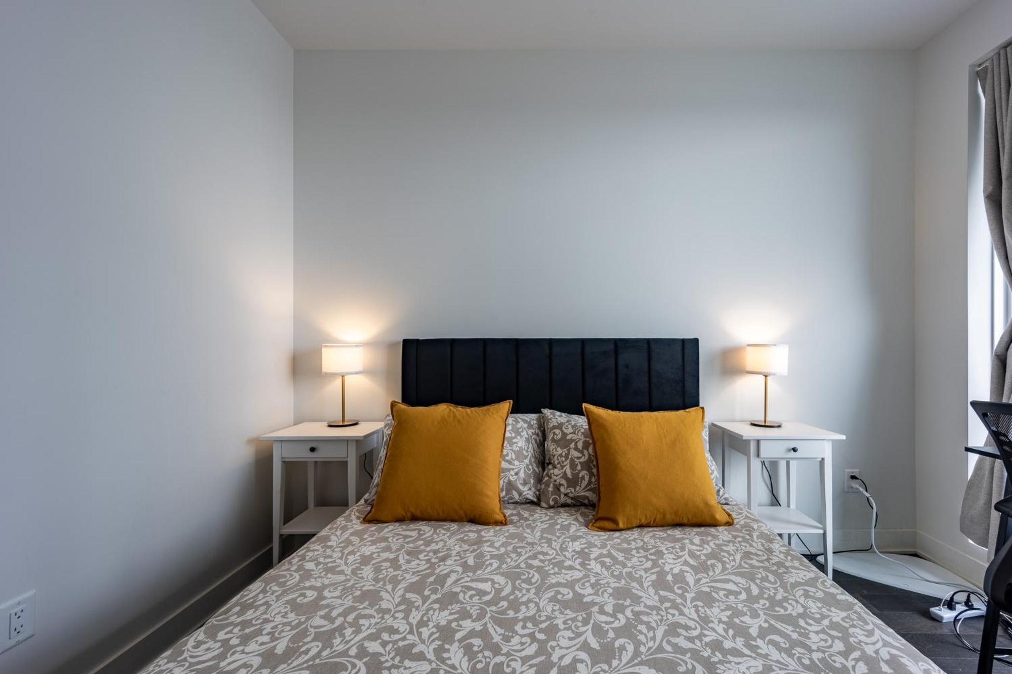 Panoramic View - 2 Bed 2 Bath 47th Floor Apartamento Montreal